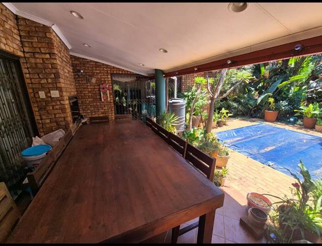 3 BEDROOM HOUSE FOR SALE IN MONTANA PARK